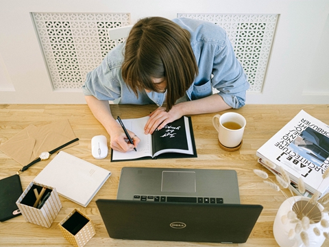 AI工具體驗:Comet訪問器安裝實測與智能工作流教程 AI工具體驗:Comet訪問器安裝實測與智能工作流教程