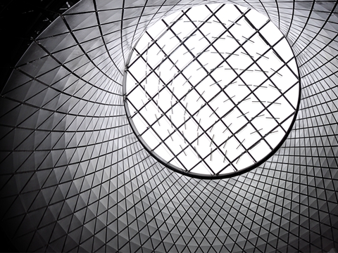 2025貝森銀行公司開戶全攻略：政策、流程與資料清單