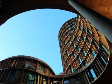 新加坡公司管理實(shí)操指南：從注冊(cè)到運(yùn)營全解析