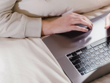 商標(biāo)注冊輕松搞定，一對一跟進(jìn)實時反饋馬來西亞官方進(jìn)展。