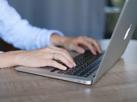 香港注冊公司內(nèi)地經(jīng)營可申請零報(bào)稅 香港注冊公司內(nèi)地經(jīng)營可申請零報(bào)稅